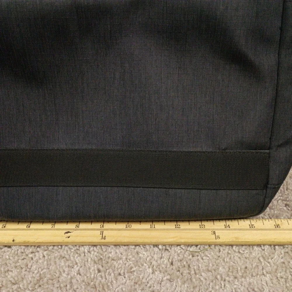Samsonite Modern Utility Convertible Brief Business Laptop Messenger Backpack